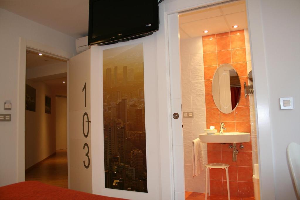 Hotel Fetiche Alojamiento Con Encanto Benidorm Pokoj fotografie